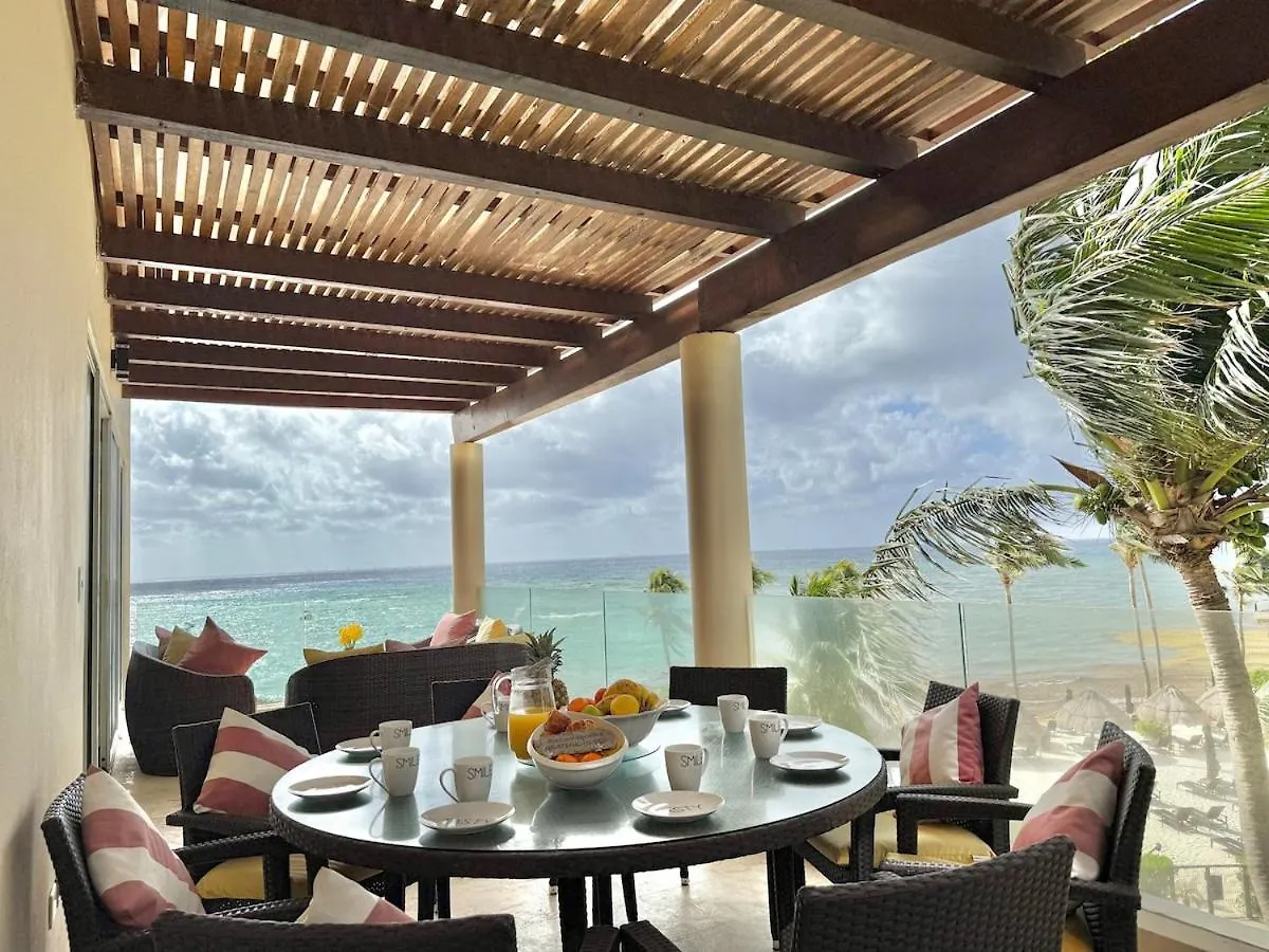 Private Beach Club-Penthouse For Large Groups プレヤデルカーメン アパート